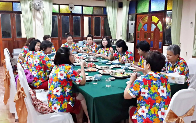 Baansuanlynjee Maeklong Resort