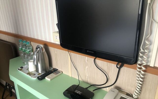 Ying Lun Hotel