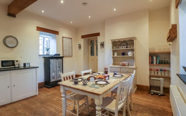 Woodlands Cottage
