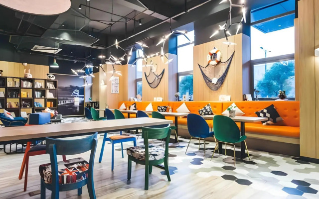 Atour Light Hotel Future Sci-Tech City Hangzhou