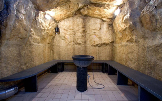 Ulisse Deluxe Hostel