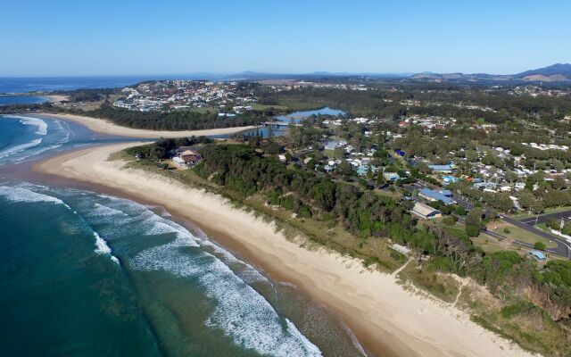 Surf Beach Motel Coffs