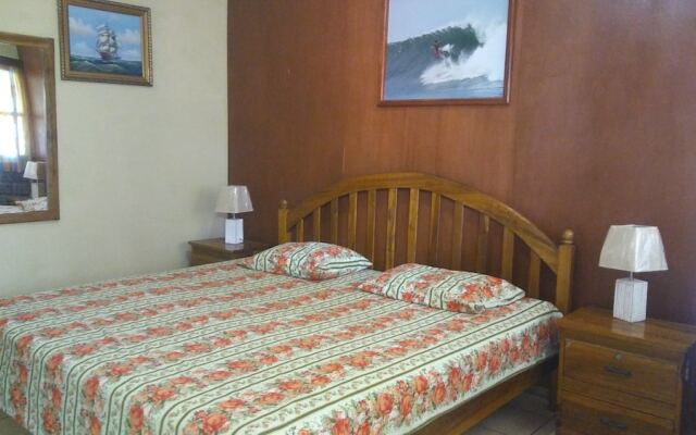 Punta Roca Surf Resort