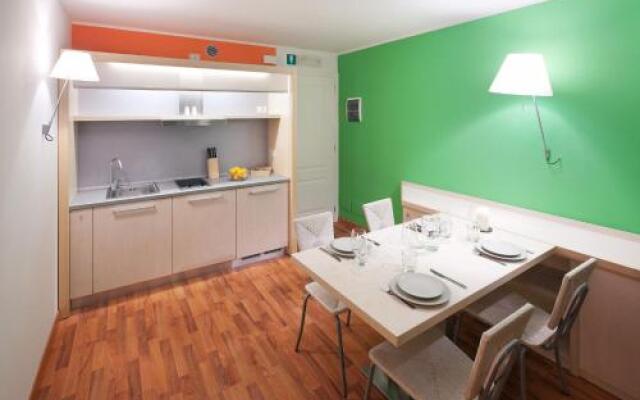 Marina Suites
