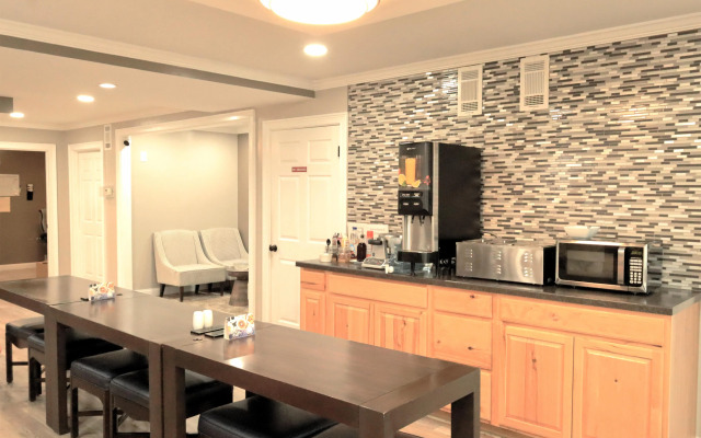 America's Best Value Inn & Suites Blytheville by Sonesta