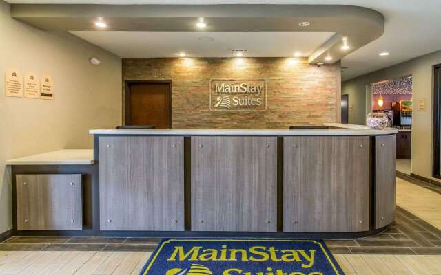 MainStay Suites Midland