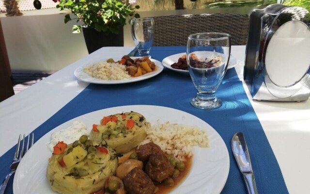 Pine Villas & Apartments Kusadasi