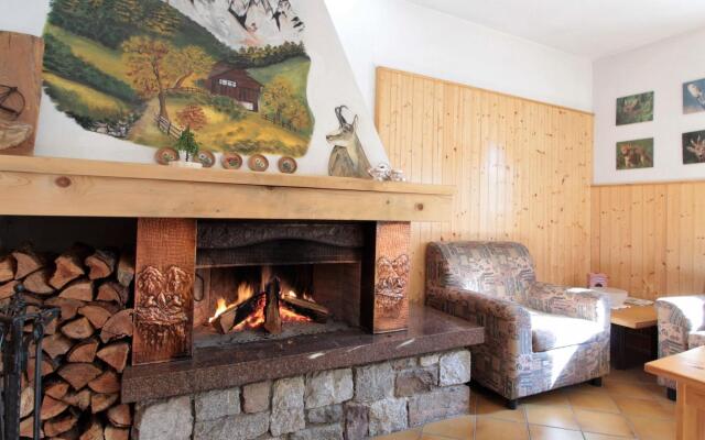 Wooden chalet in Pieve Tesino with garden