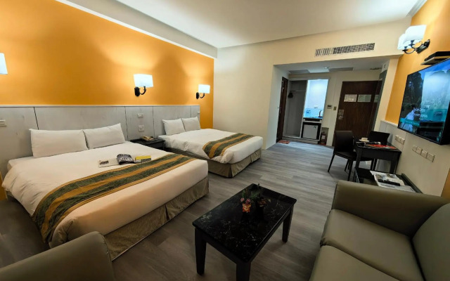 Travel Road Hotel