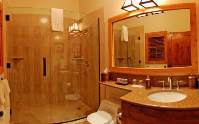 Lodge at Gold River (The)