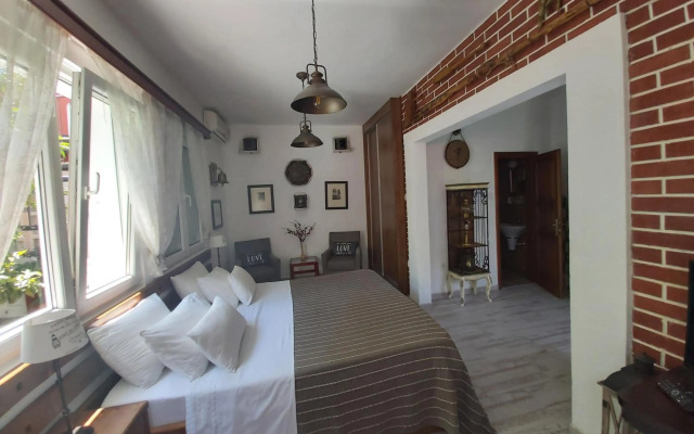 City House Apartments