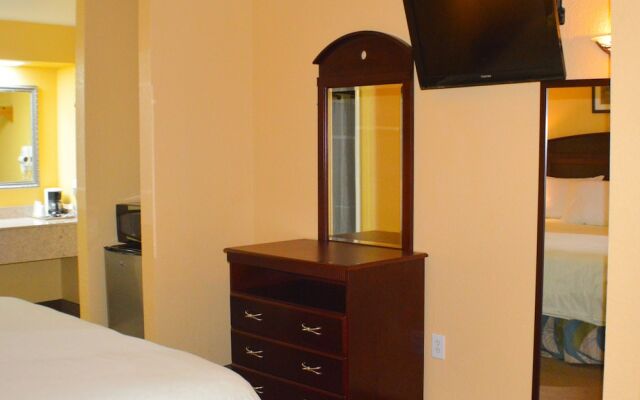Magnolia Inn And Suites