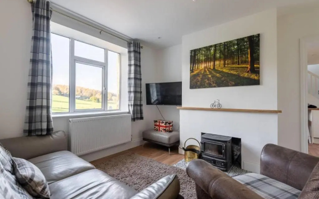 Beautiful House in the Forest of Dean Countryside