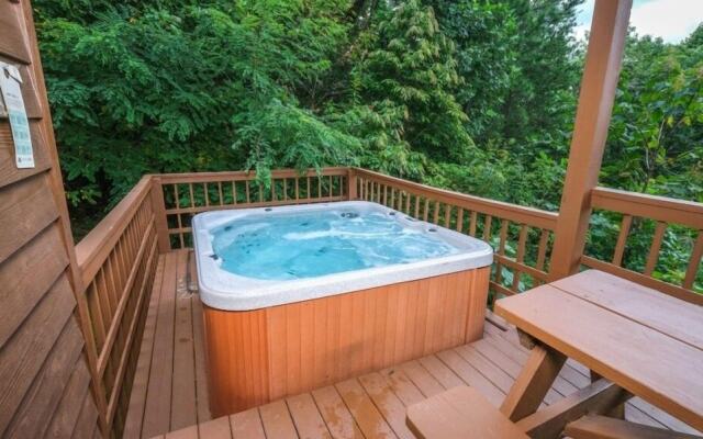 At Last 2 Bedroom Home by RedAwning