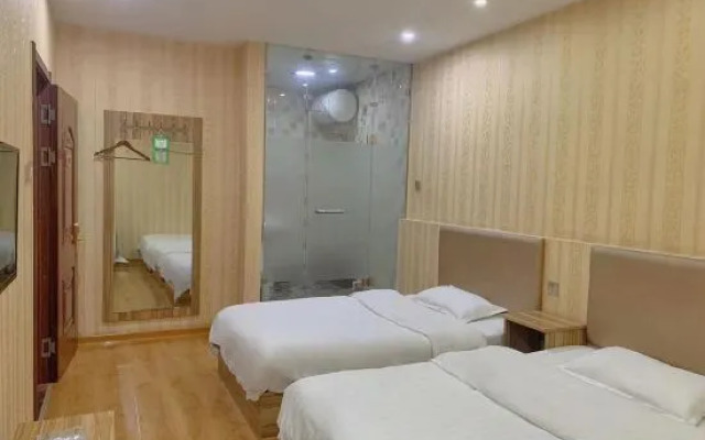 Yanji Hongtai Hotel