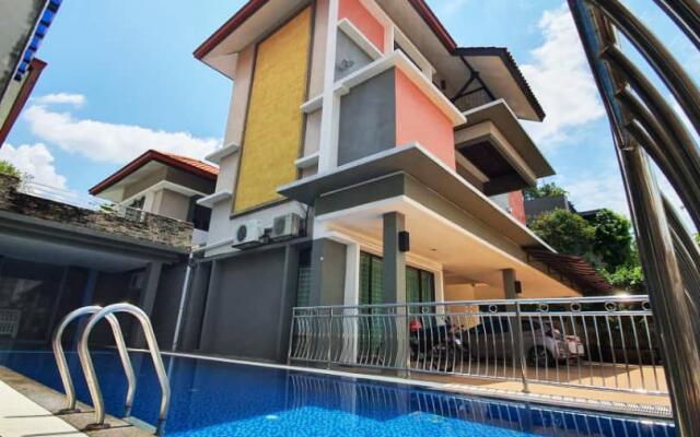 KL City Bungalow POOL Homestay