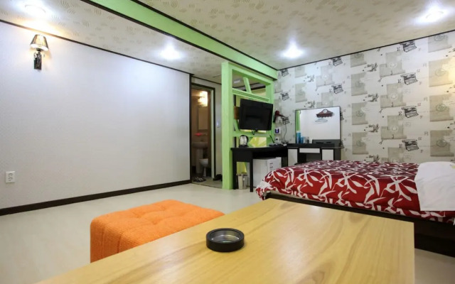 Yegrina Motel