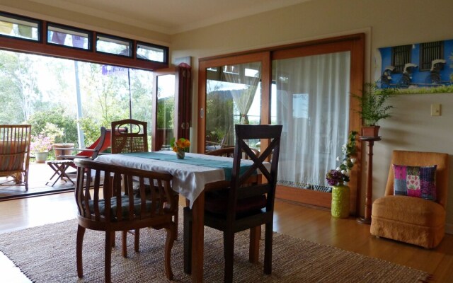 Simba Sunrise Bed & Breakfast