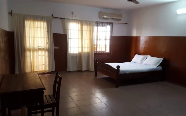 Academia Hotel