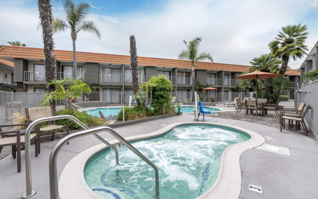 Best Western Oceanside Inn
