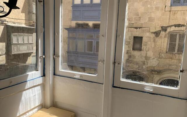 Charming house in the heart of Valletta CPAC1-3