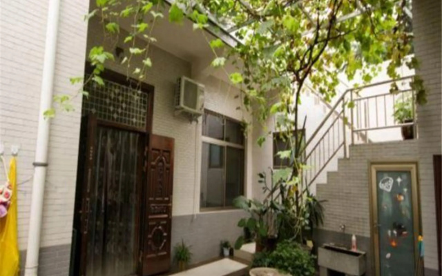 Hua Shan Xiang Yuan Hostel – Outside – Weinan