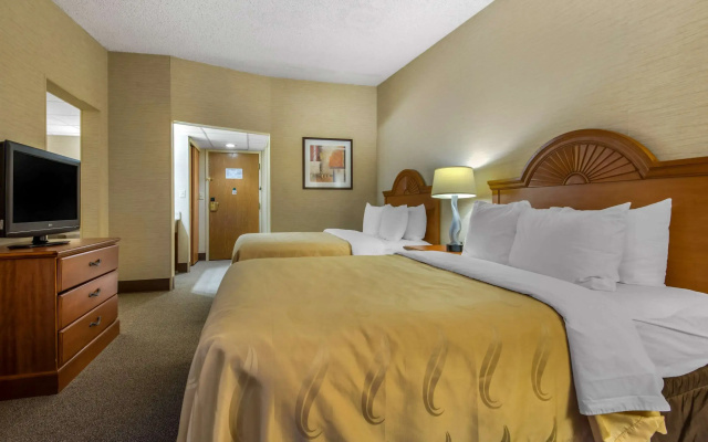 Quality Inn & Suites Mansfield
