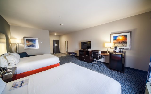 Holiday Inn Express & Suites Oklahoma City Southeast I-35, an IHG Hotel