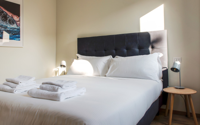 italianway Bergonzoli Place - MONO A - Swimming