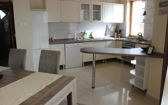 Sweet Home Apartments