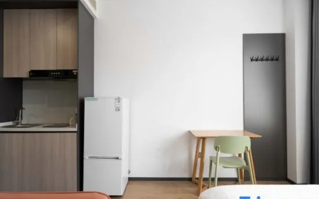 LeChaoSelectedHotel(ShanghaiRailwayStation)