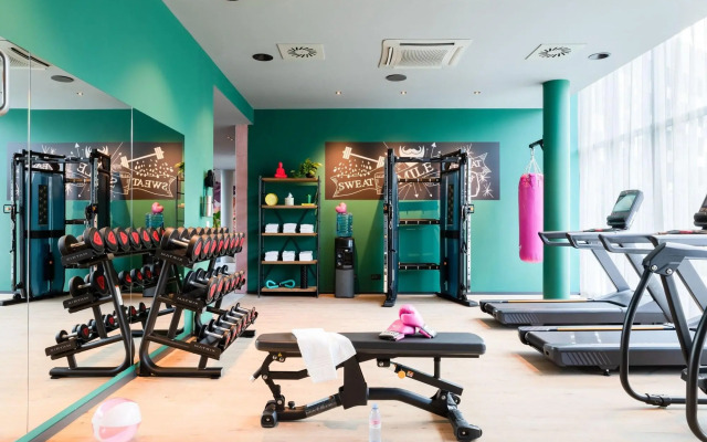 Moxy Paris Val D’Europe