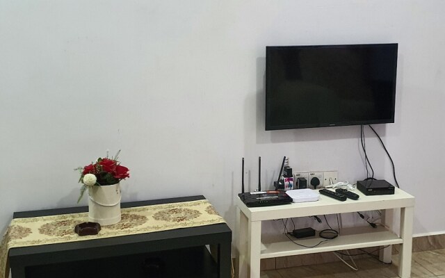 OYO Home 90496 Delima Homestay