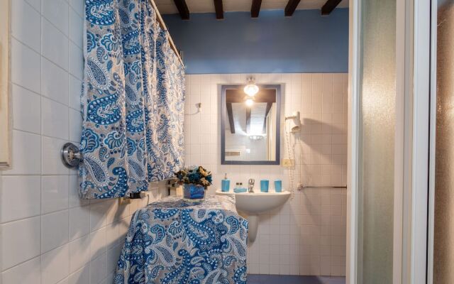 Santa Trinita Suite A