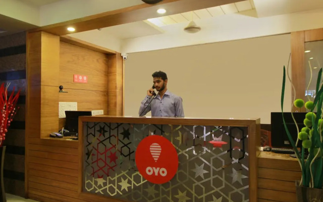 Capital O 19377 Falnir Palace