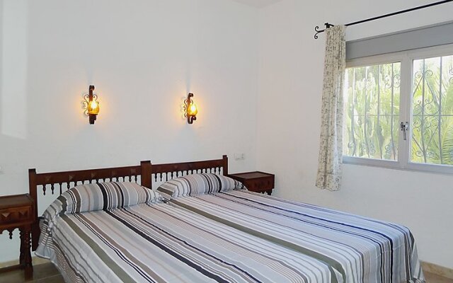 Holiday Home Villa Servinola