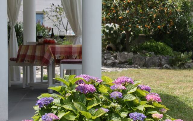 Villa Mandolina Apartments