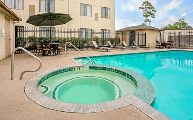 La Quinta Inn & Suites by Wyndham The Woodlands/Spring