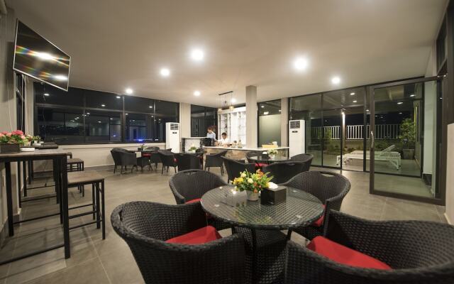 Urbanite Hotel