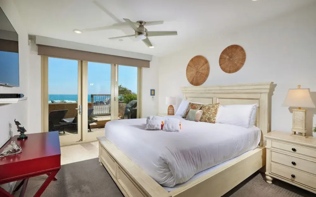 700-104 Water Front Condo w AC!