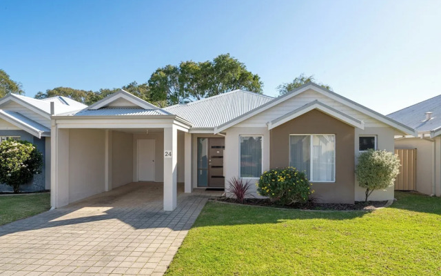 Ocean Blue Bungalow