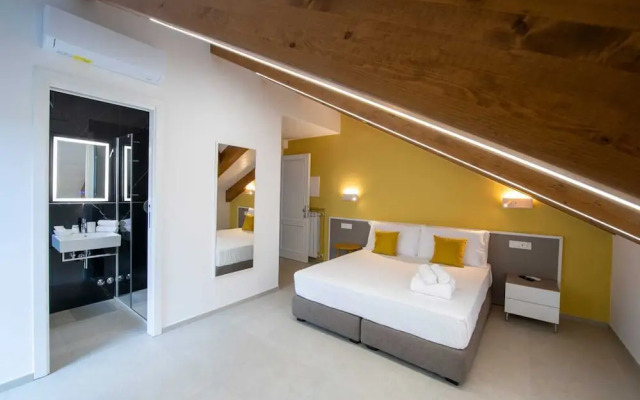 Rossy Palace Amalfi Coast Suites