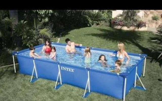 RoomZ Budget Residence