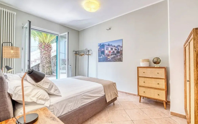 Villa Luce del Sol with Pool - L
