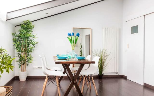 Apartment with One Bedroom in Madrid, with Wifi