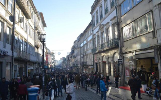 Oporto Old In New