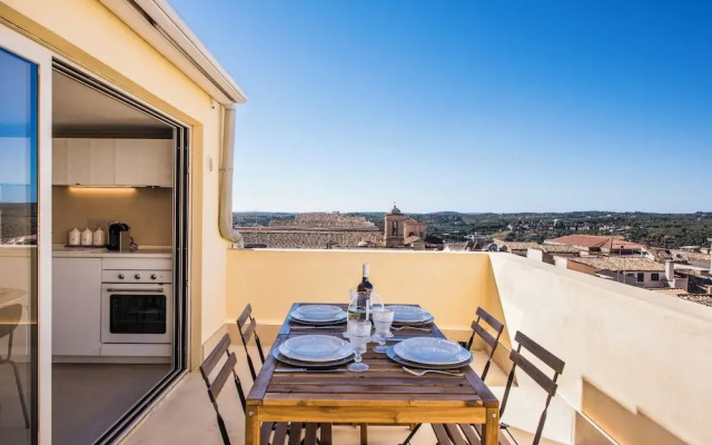 Casa Novella con Terrazza