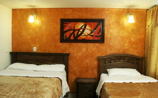 Hotel Restaurante El Madrono Chia