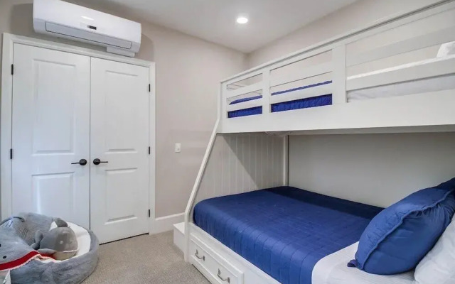 Santa Barbara Loft