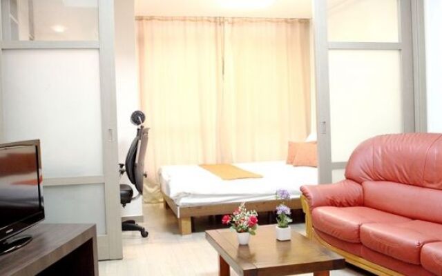 Stay 7 Mapo Residence Hotel